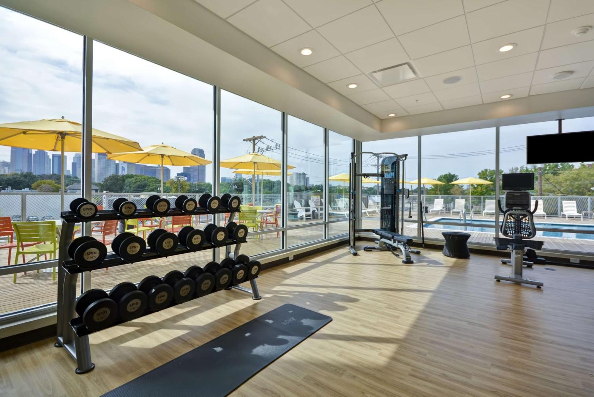Home2 Suites By Hilton Dallas Downtown At Baylor Scott & White Buitenkant foto